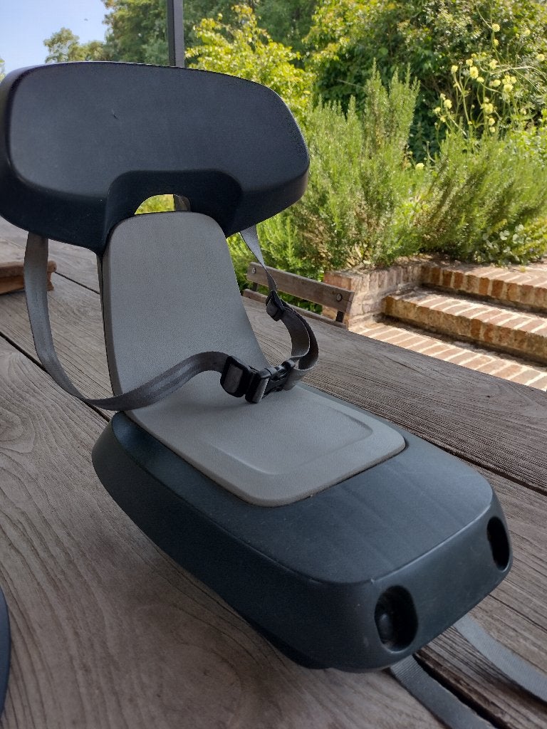 Siège de vélo Polisport Junior (jusqu'à 35 kg), Repose-pieds, 15 à 36 kg, Enlèvement, Utilisé
