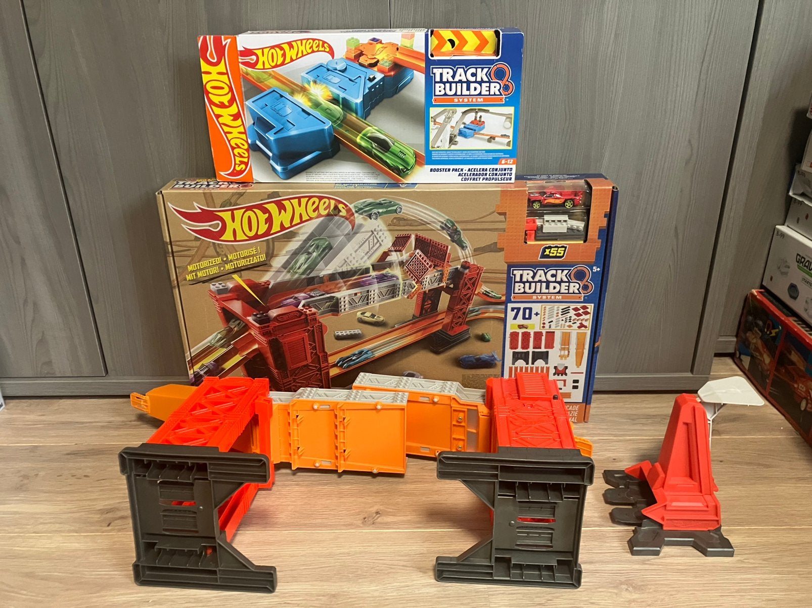 Hotwheels race baan met extra versnelling, Ophalen of Verzenden, Zo goed als nieuw