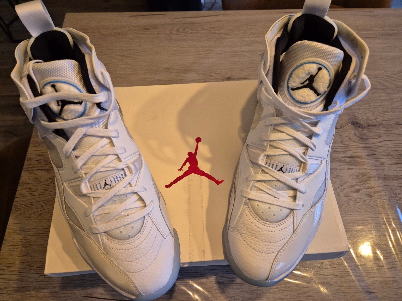 Nike Air Jordan Jumpman Two Trey pointure 45,5, Enlèvement, Neuf