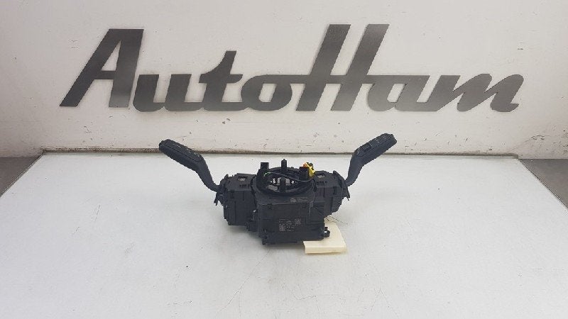 COMBISCHAKELAAR STUUR Ford Fiesta 7 (01-2017/07-2023), Gebruikt, Henry-Ford-Straße  1
50735  Köln, DE, Ford-Werke GmbH, Kunden@ford.com
