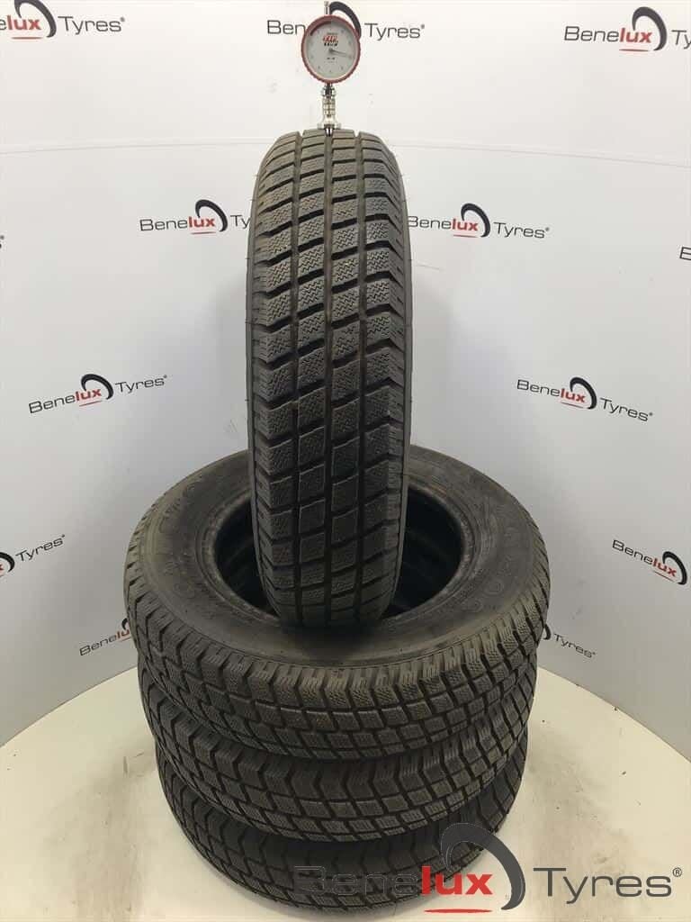 winter 145/80R13 75T Roadstone Euro Win 145/80 R13 145/80/13, Auto-onderdelen, Banden en Velgen, Ophalen, Gebruikt, -, -