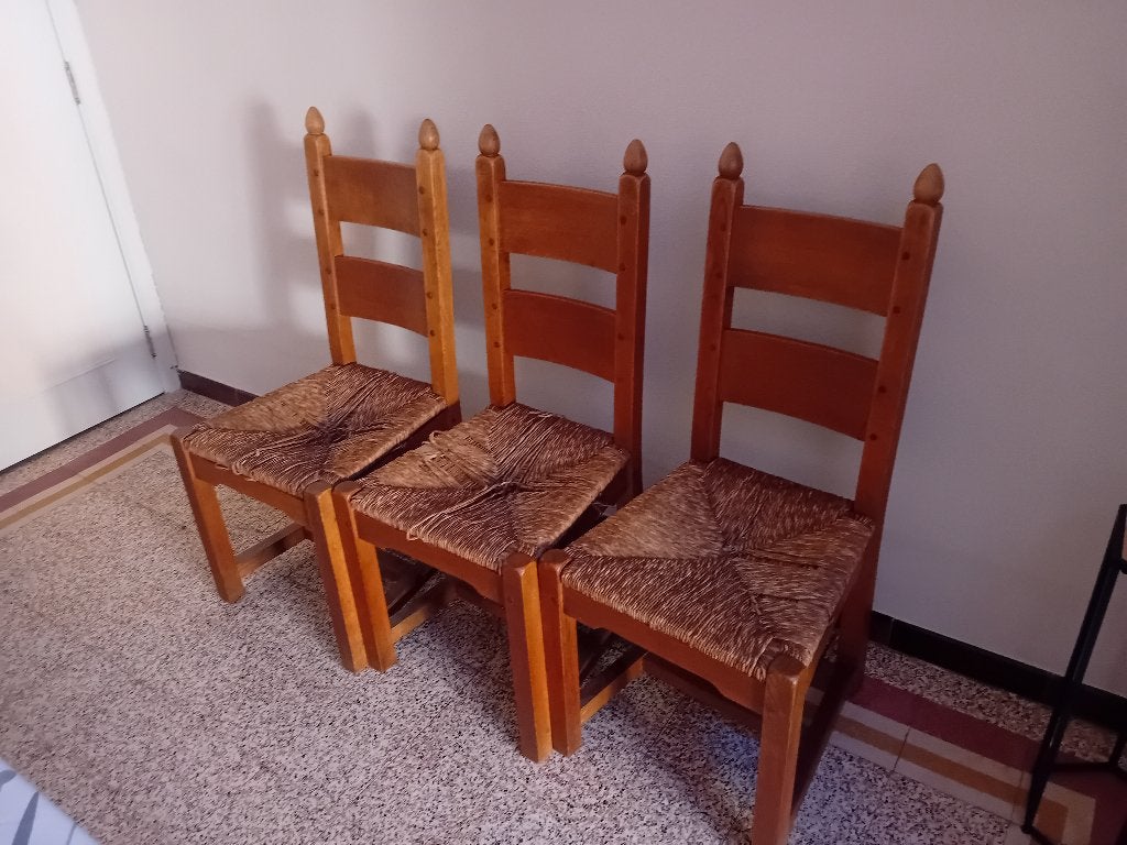 6 chaises a restaurer, Autres couleurs, Enlèvement, Bois, Cinq, Six Chaises ou plus