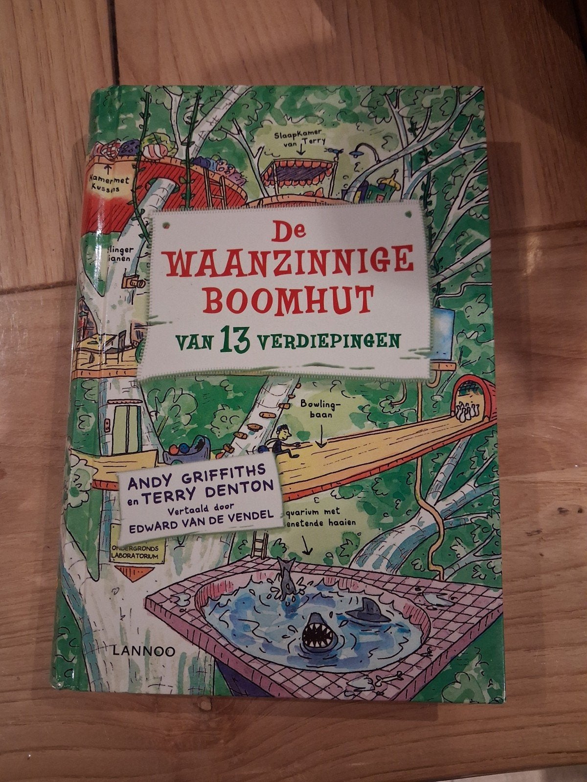 Boek De Waamzinnige boomhut, Ophalen of Verzenden