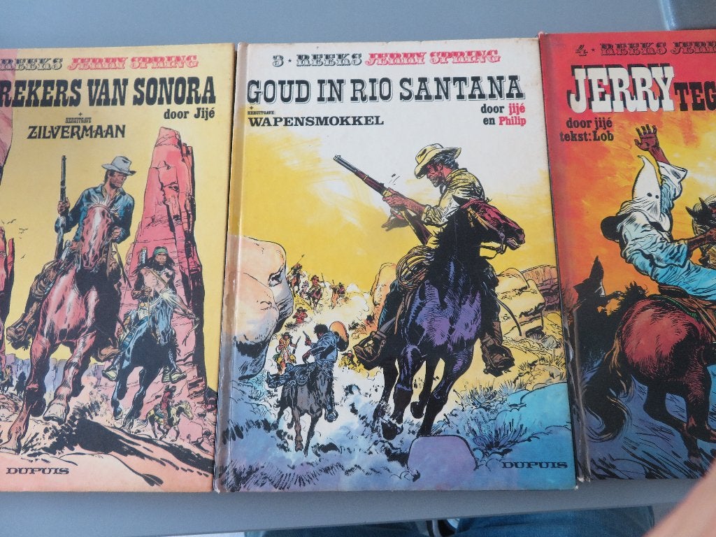 3 x strips groot formaat HC Reeks Jerry Spring 1e druk, Boeken, Meerdere stripboeken, Ophalen of Verzenden, Zo goed als nieuw