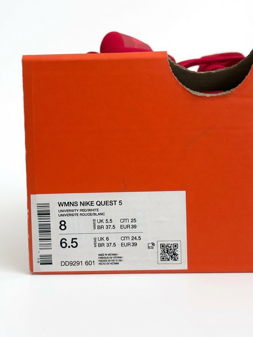 Helderrode Nike Quest 5 EU Maat 39-Nieuw te koop!, Nieuw, Ophalen of Verzenden, Hardlopen, Hardloopschoenen