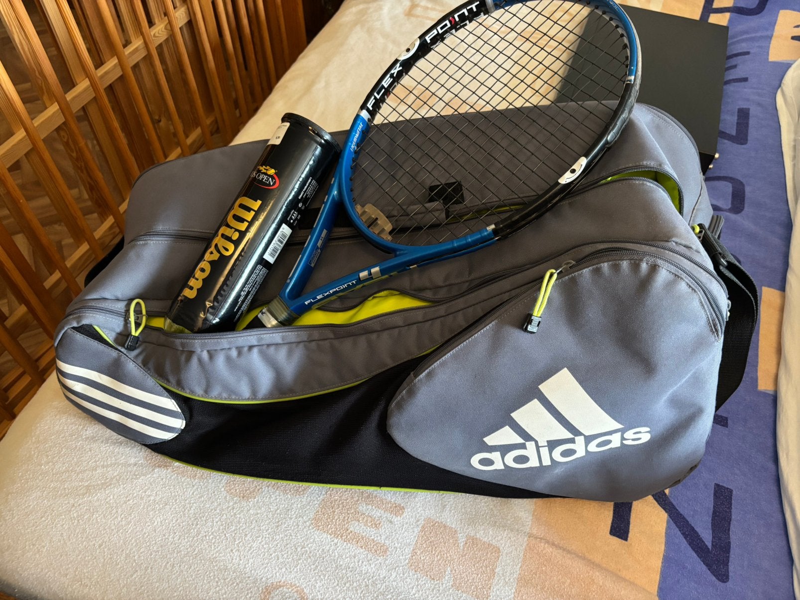 Tennis tas adiddas + racket en ballen, Ophalen, Zo goed als nieuw, Tas, Adidas