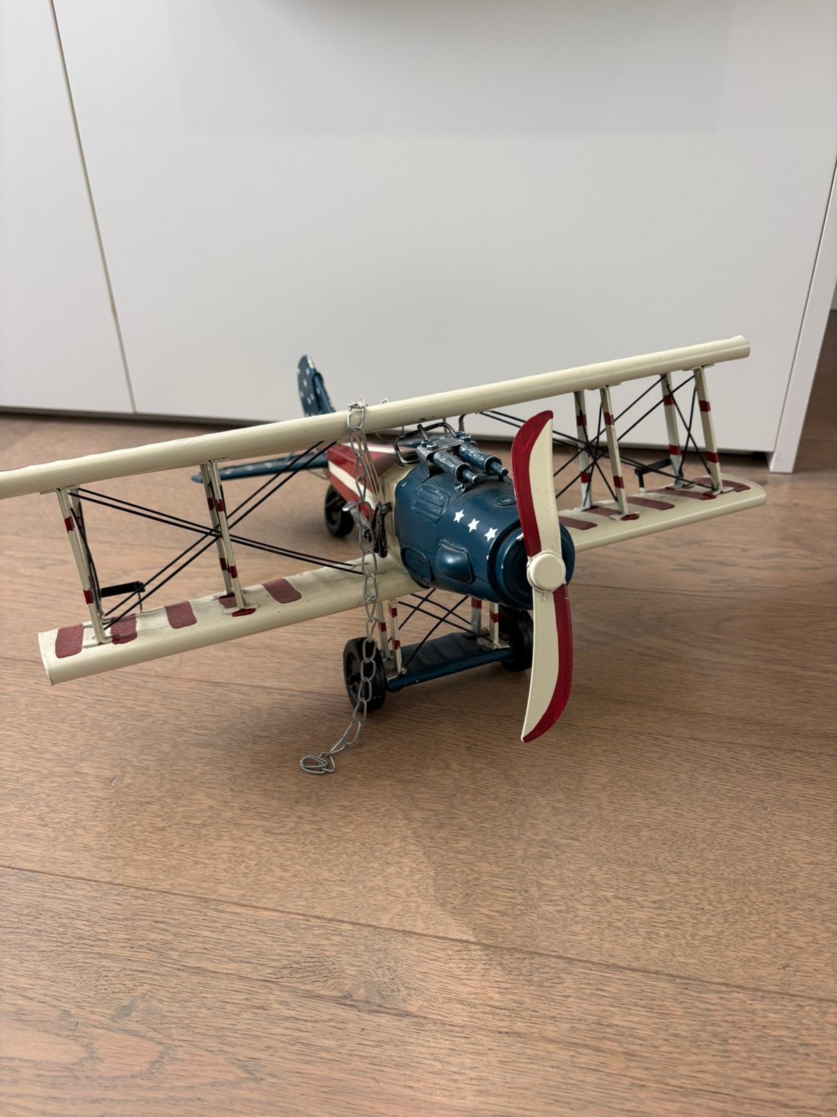 Avion à suspendre, Hobby & Loisirs créatifs, Enlèvement ou Envoi, Comme neuf, 1:72 à 1:144, Avion