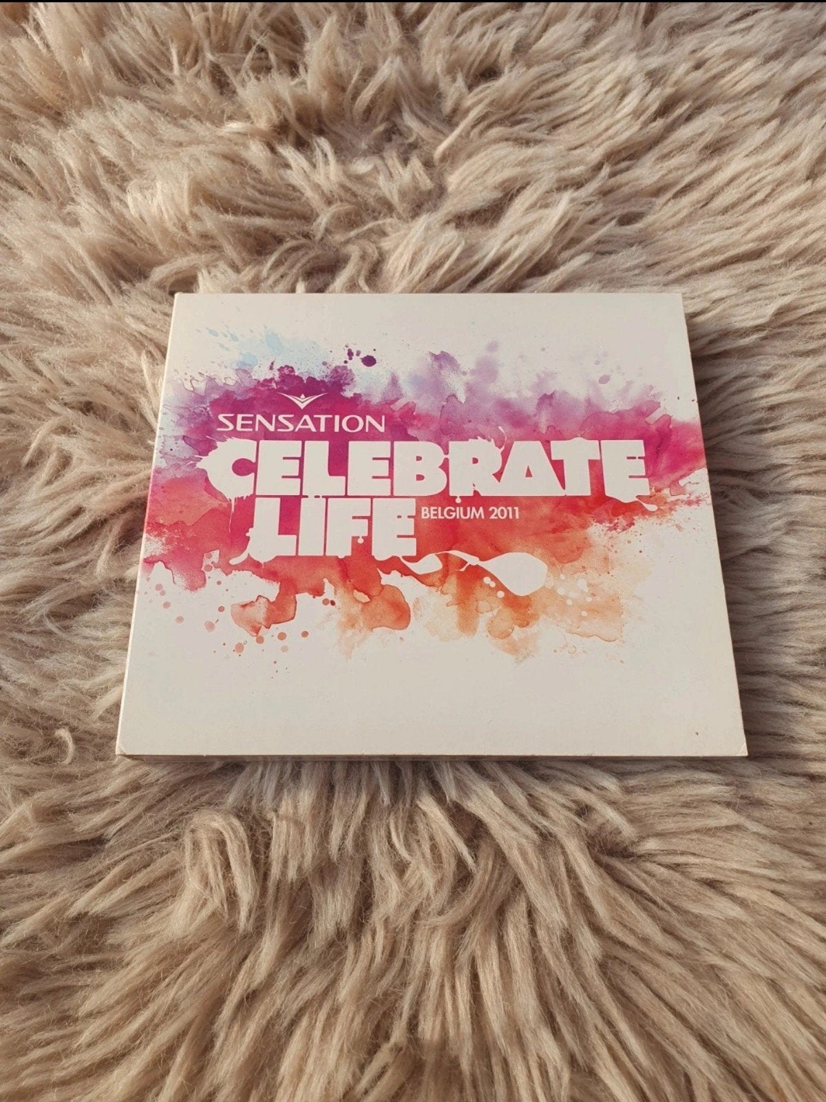 Sensation - Celebrate Life - Belgium 2011, Enlèvement ou Envoi, Dance