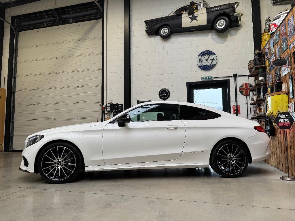 MERCEDES C180 COUPE - AMG-LINE - 59.000 KM - TOPSTAAT -, Autos, Cuir, Achat, Entreprise, Entretenue par le concessionnaire