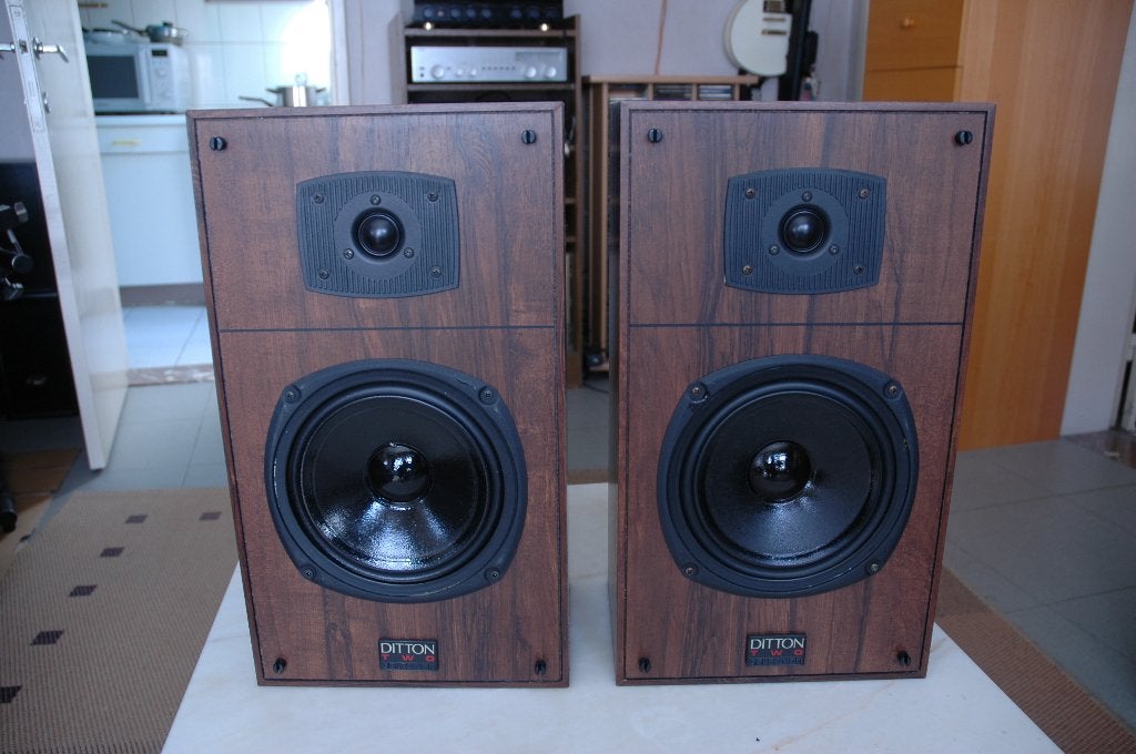 Celestion Ditton Two, Audio, Tv en Foto, Luidsprekerboxen, Stereo speakers, Gebruikt, 60 tot 120 watt, Ophalen