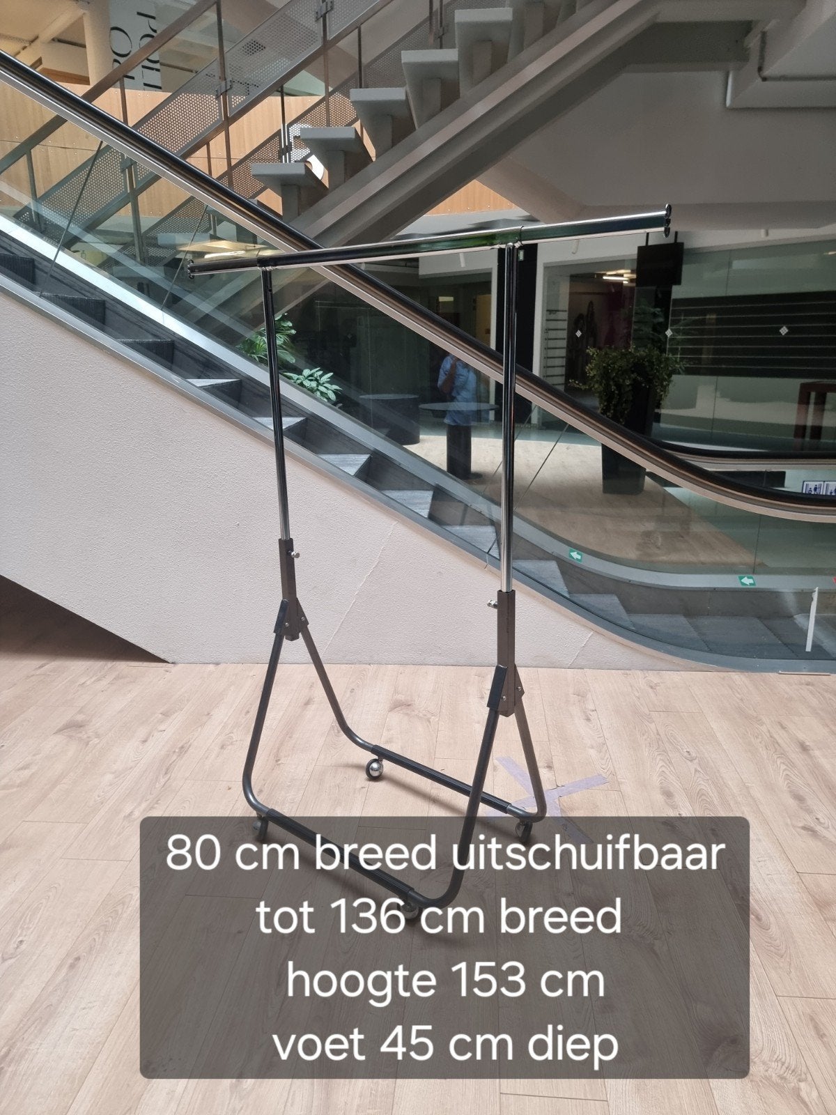Opvouwbaar kledingrek te koop heel praktisch 
Opvouwbaar kle, Kleding | Dames, Ophalen
