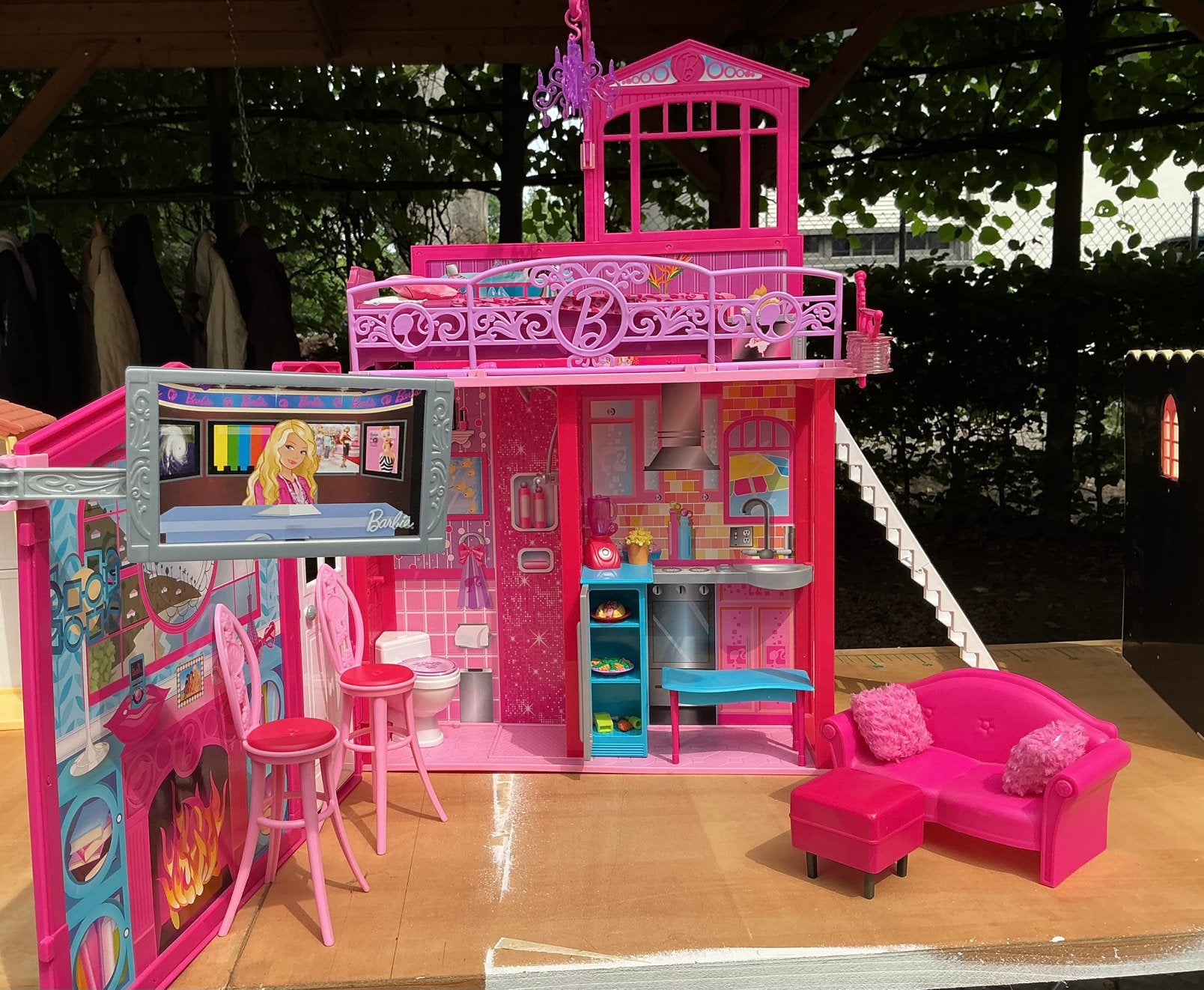 Barbie droomhuis, Ophalen, Zo goed als nieuw, Poppenhuis