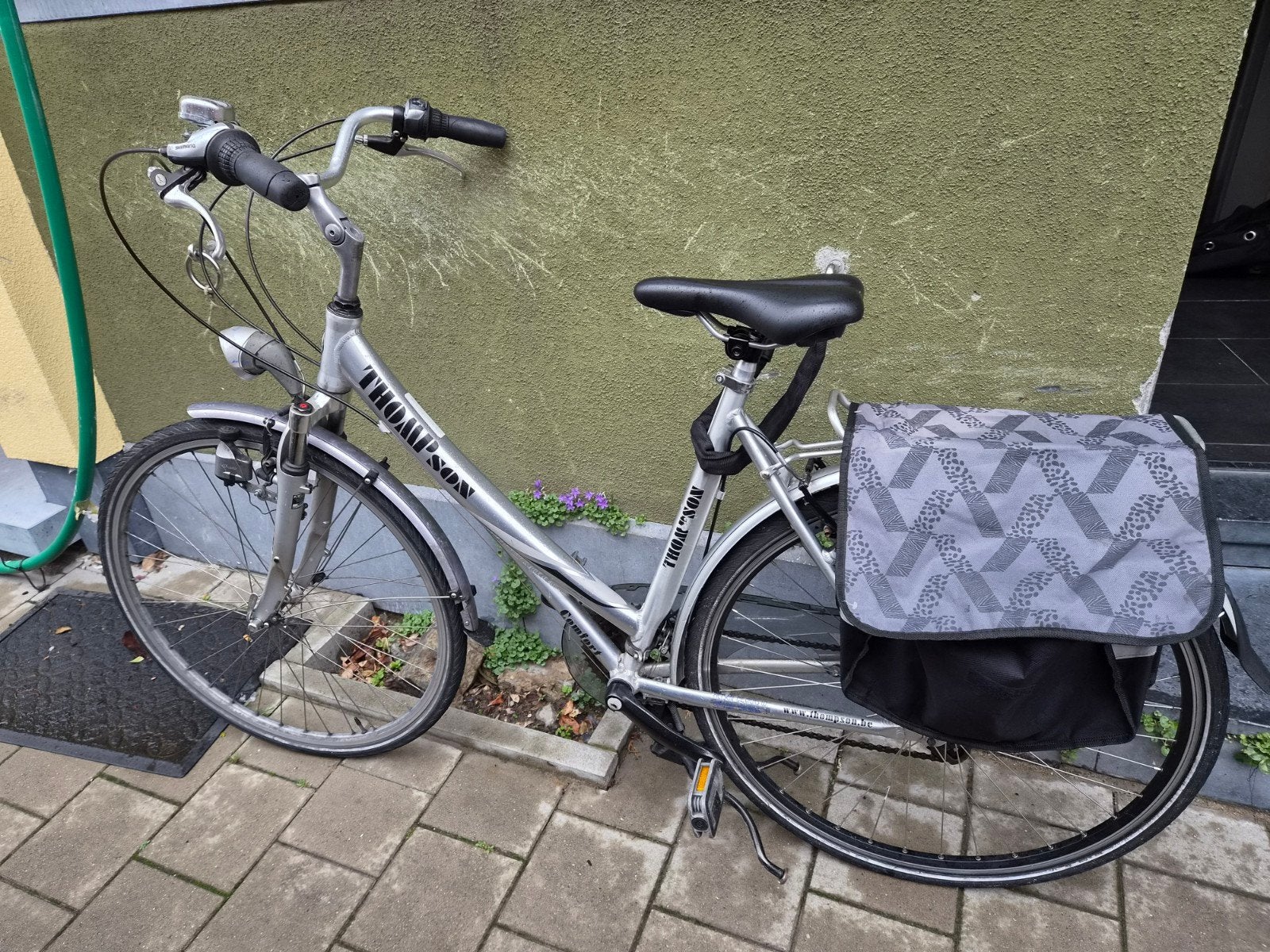 damesfiets Thompson, Enlèvement, Vitesses