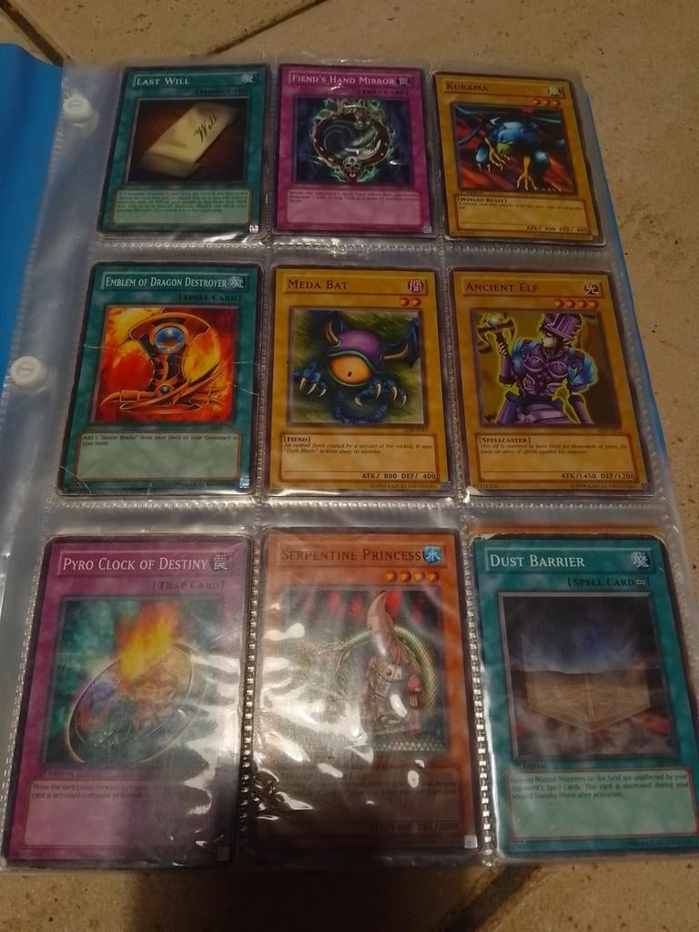 Map met Yu-Gi-Oh kaarten, Hobby en Vrije tijd, Ophalen