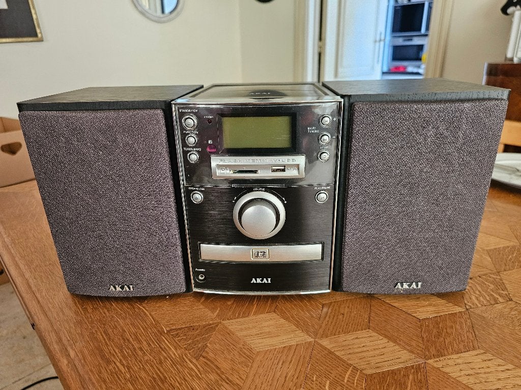 AKAI AMP300UCI compacte stereo-installatie (microsysteem), Audio, Tv en Foto, Microset, Tuner of Radio, Ophalen of Verzenden, Zo goed als nieuw
