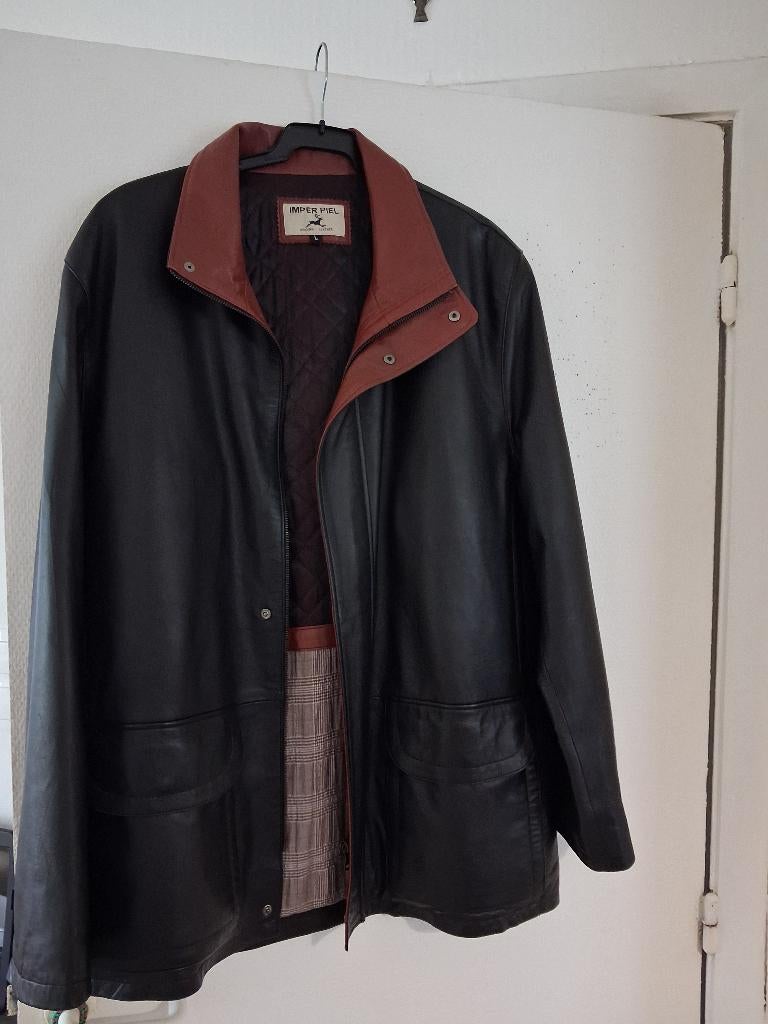 Veste cuire jamais porté faites sur mesure taille L 150 euro, Kleding | Heren, Kostuums en vesten, Ophalen, Maat 52/54 (L), Zwart