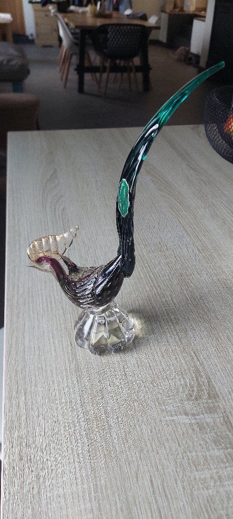 Coq en verre soufflé de Murano, Enlèvement