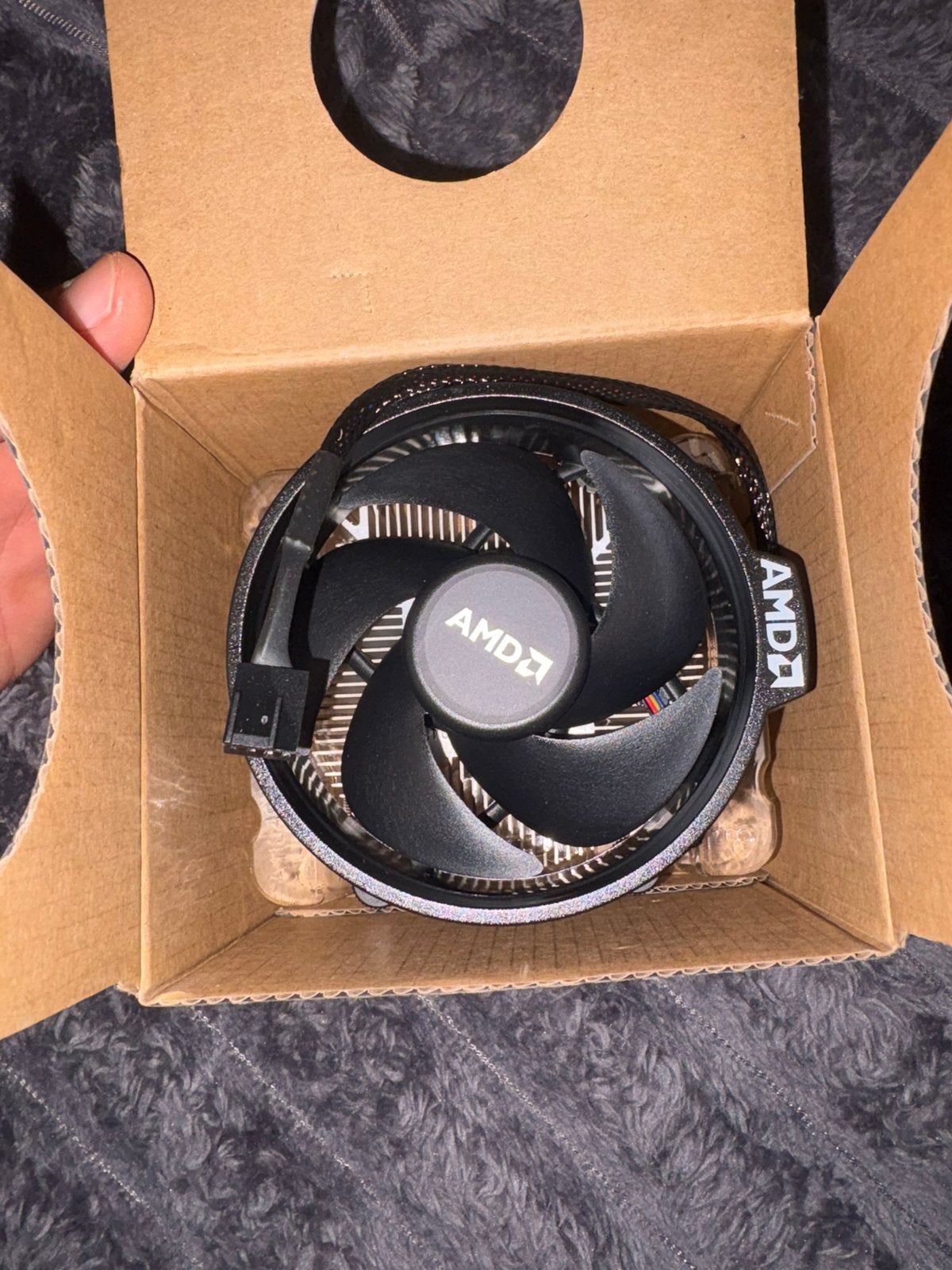 AMD cpu koeler nooit gebruikt, Informatique & Logiciels, Refroidisseurs d'ordinateur, Enlèvement ou Envoi, Comme neuf