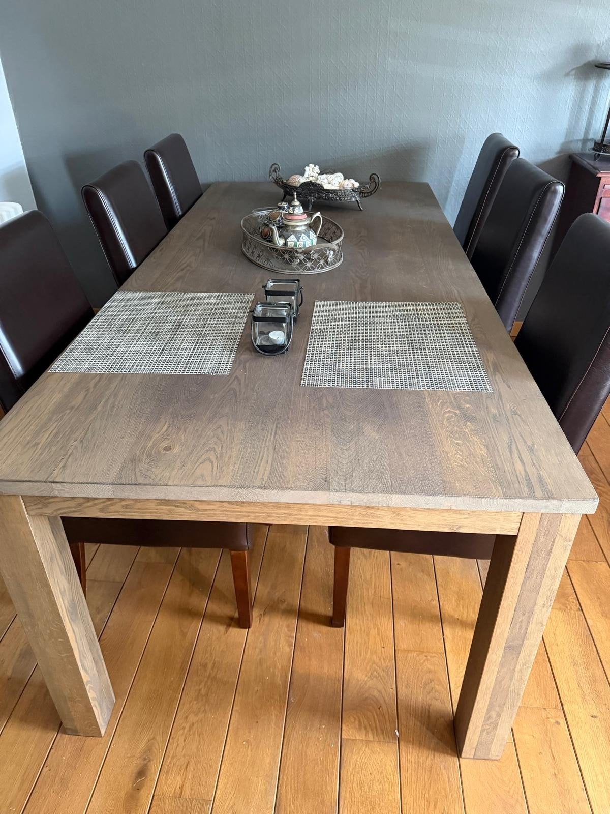 nieuwe grenen eettafel met 6 lederen stoelen nooit gebruikt, Huis en Inrichting, Ophalen, Zo goed als nieuw