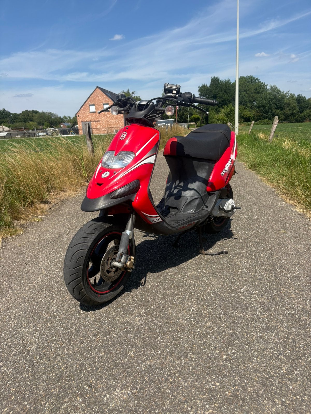 Piaggio gilara stalker naked zaldzaam model 123, Ophalen, Zo goed als nieuw
