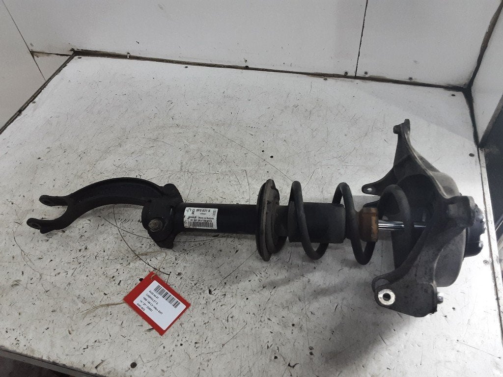 AMORTISSEUR OU ABSORBEUR DE CHOC AVANT GAUCHE Audi (8F0031S), Autos : Pièces & Accessoires, Auto-Union-Straße  1,
85057  Ingolstadt, DE
