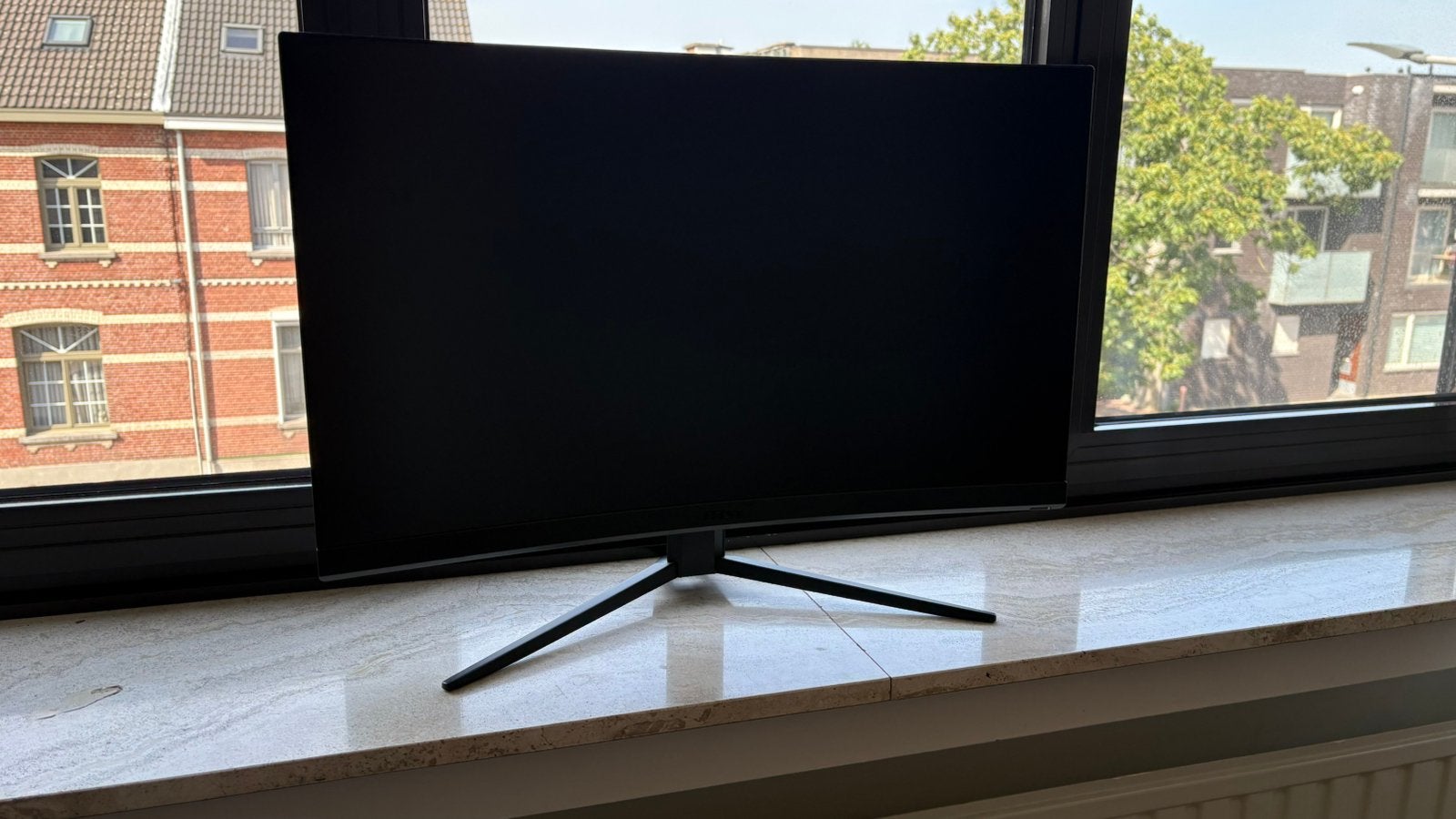MSI Optix MAG271CV – 27” Curved Gaming Monitor 144Hz, Enlèvement, Comme neuf