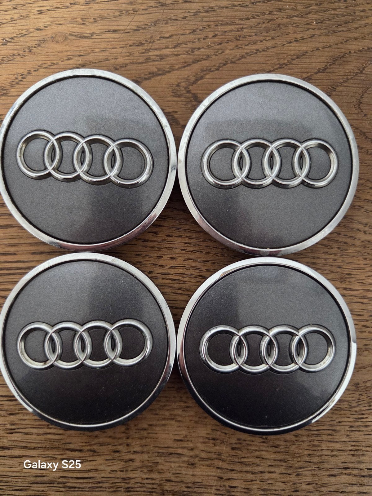AUDI naafdoppen, Auto diversen, Ophalen, Gebruikt