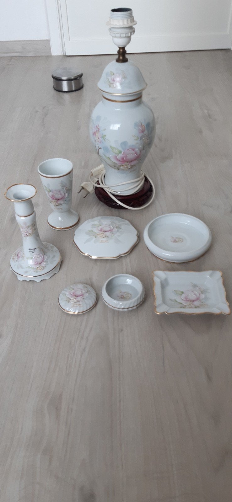 Limoges decoratie, Ophalen