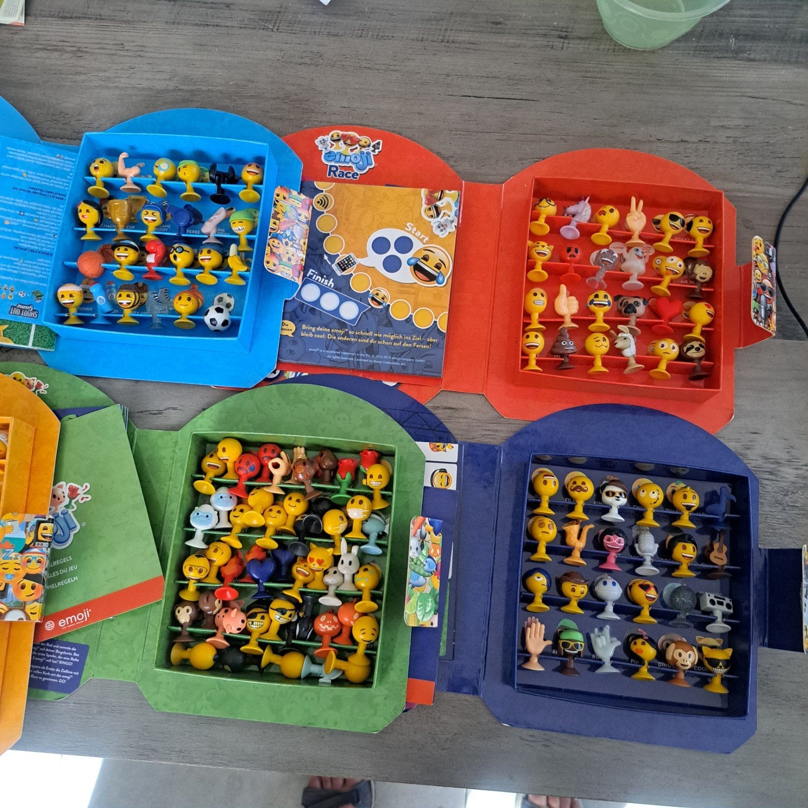 emoji aldi, Verzamelen, Poppetjes en Figuurtjes, Ophalen of Verzenden, Zo goed als nieuw