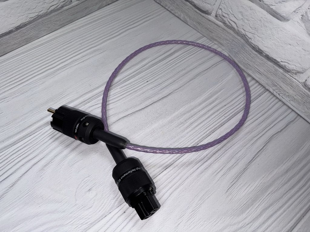 Nordost Shiva high-end audiokabel stroomkabel 1 meter, TV, Hi-fi & Vidéo, Enlèvement, Comme neuf, Moins de 2 mètres, Autres câbles