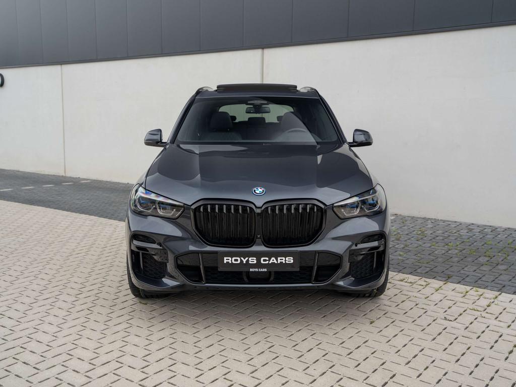 BMW X5 ACHTERASSTURING/BMW INDIVI/PANO/LUCHTVERING/360CAM, Adaptive Cruise Control, Gebruikt, Bedrijf, 5 zetels