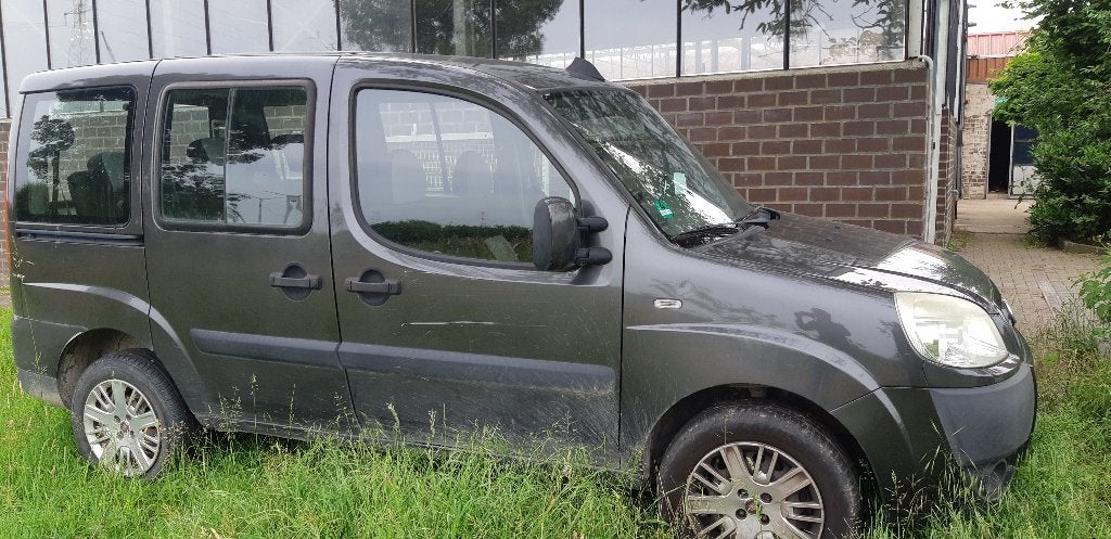 FIAT DOBLO 7 ZITPLAATS!!!!  DIESEL 2009, Doblo, Diesel, Particulier, Euro 4