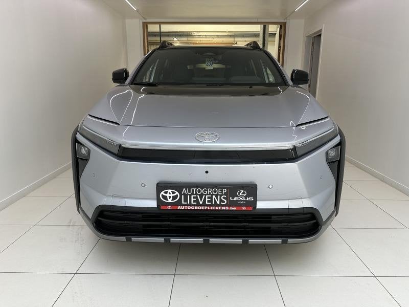 Toyota bZ4X 74.7 kWh AWD TOURING EXECUTIVE, Automaat, Zwart, 5 deurs, Zilver of Grijs