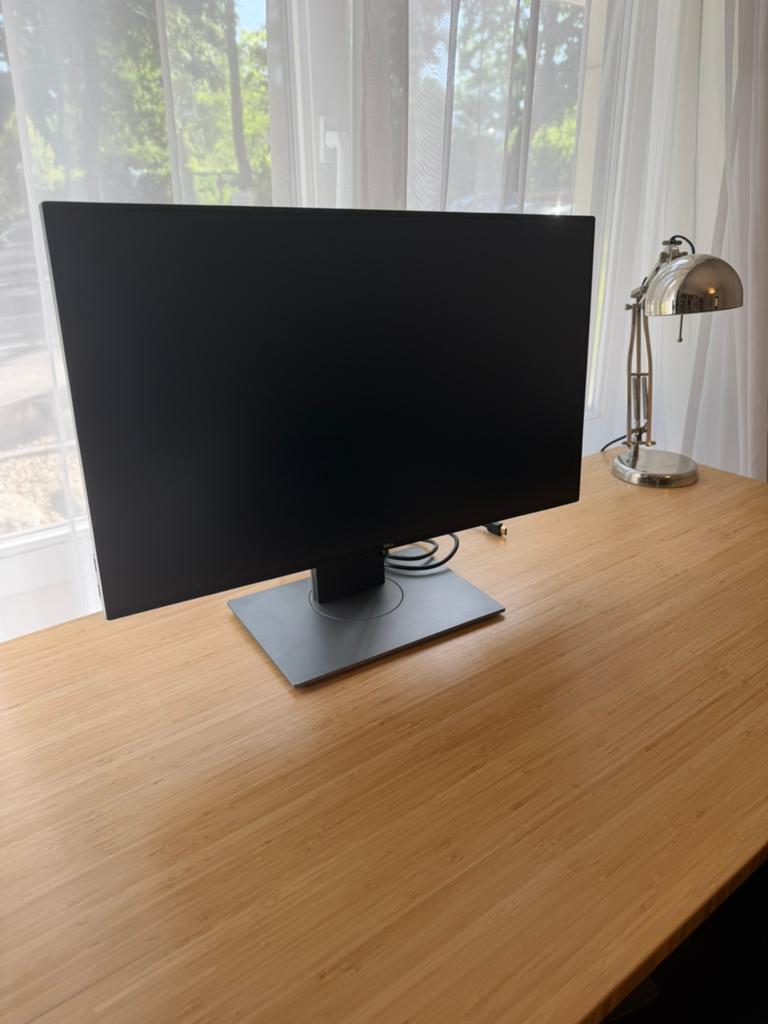 Dell u2717d 27-inch 16:9 -monitor, Computers en Software, Monitoren, Ophalen, Zo goed als nieuw, HDMI