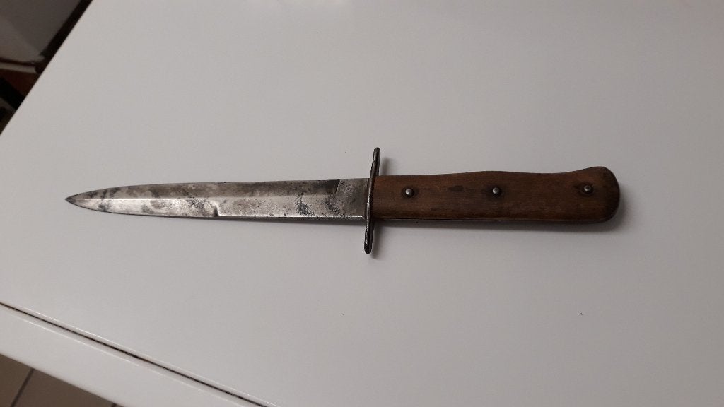 Couteau de botte, Enlèvement ou Envoi, Armée de terre, Couteau ou Poignard