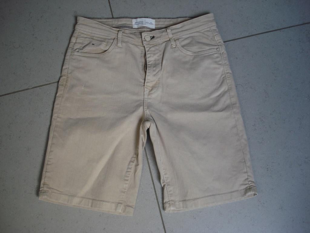 Springfield beige short, heren/jongens. mt 28, Kleding | Heren, Broeken en Pantalons, Ophalen of Verzenden, Gedragen, Beige, Springfield