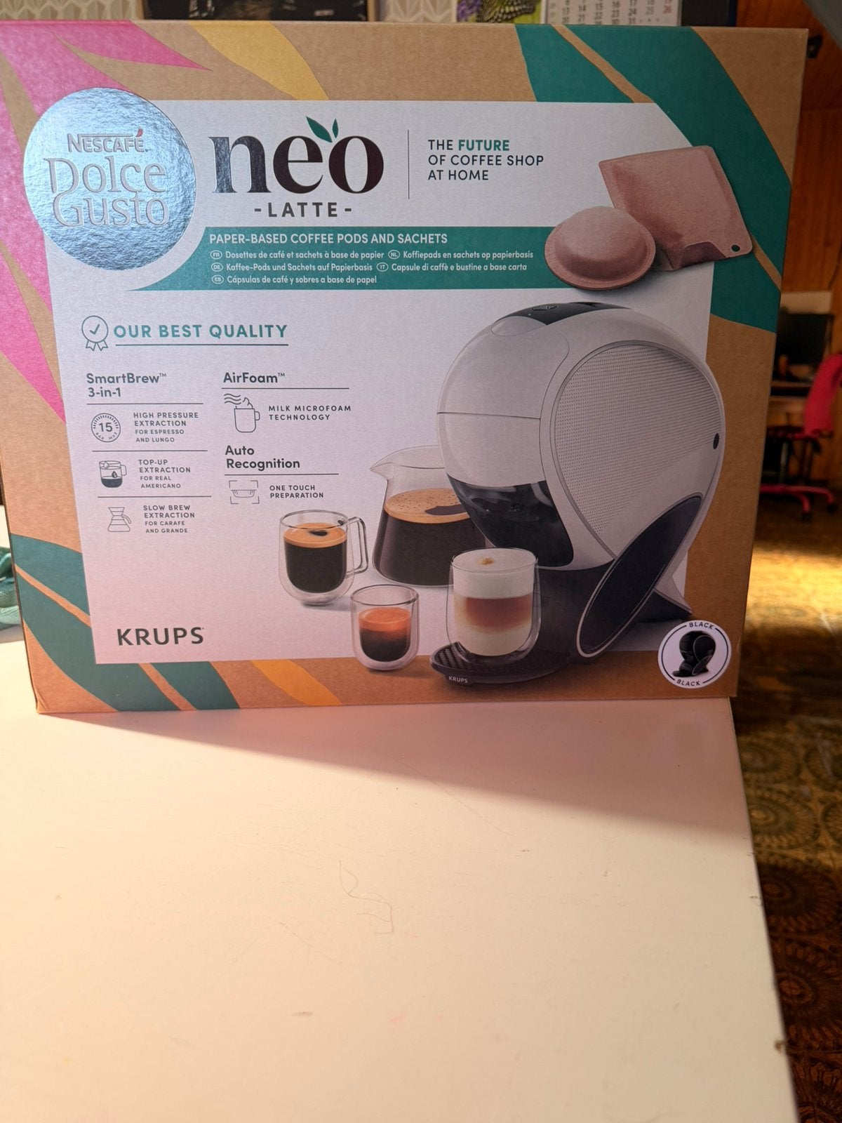Nescafe dolce gusto neo latte, Elektronische apparatuur, Koffiezetapparaten, Ophalen, Gebruikt, Koffiemachine, Koffiepads en cups