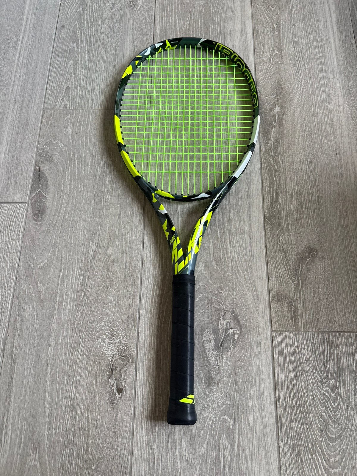 Babolat pure aero, Enlèvement ou Envoi, Raquette, L1, Comme neuf