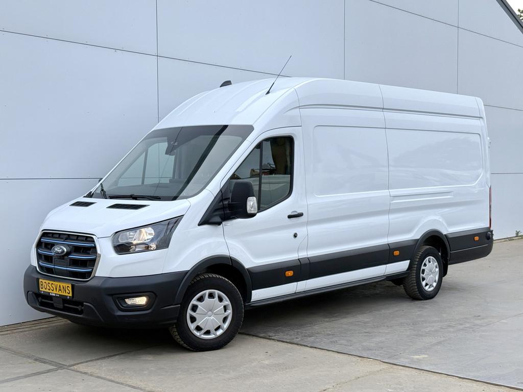 Ford E-Transit 68kWh 184PK L4H3 317km WLTP 93,9% (SOH) BEV S, Autos, Camionnettes & Utilitaires, Achat, 135 kW, Entreprise, 3 places