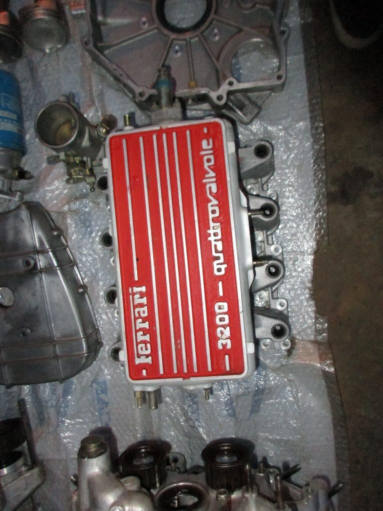 Boîte de livraison aérienne aux collecteurs Ferrari 328, Autos : Pièces & Accessoires, Enlèvement, Utilisé, Ferrari