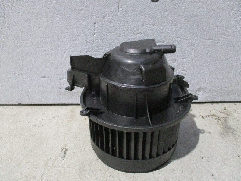 VENTILATEUR DE CHAUFFAGE Volvo S80 (TR / TS), Info@volvocars.com, Volvo Car Germany GmbH, Siegburger Straße 229
50679  Köln, DE