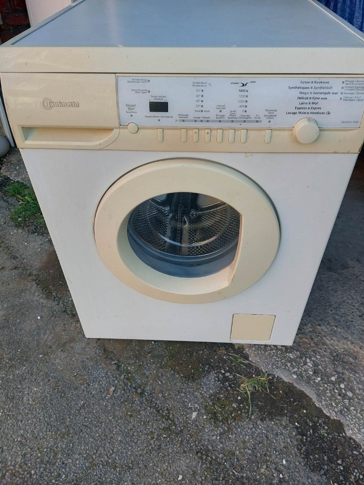 machine a laver baucknecht 5kg fonctionne bien., Electroménager, 4 à 6 kg, Enlèvement, Utilisé, 85 à 90 cm