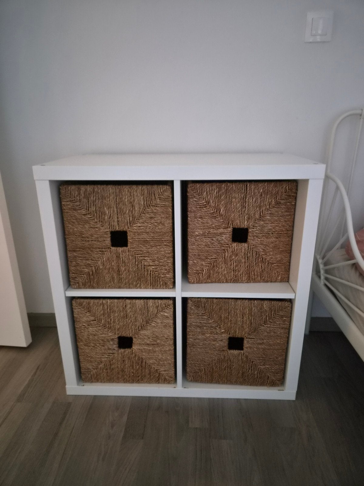 opbergkast met rieten mand, Huis en Inrichting, Ophalen