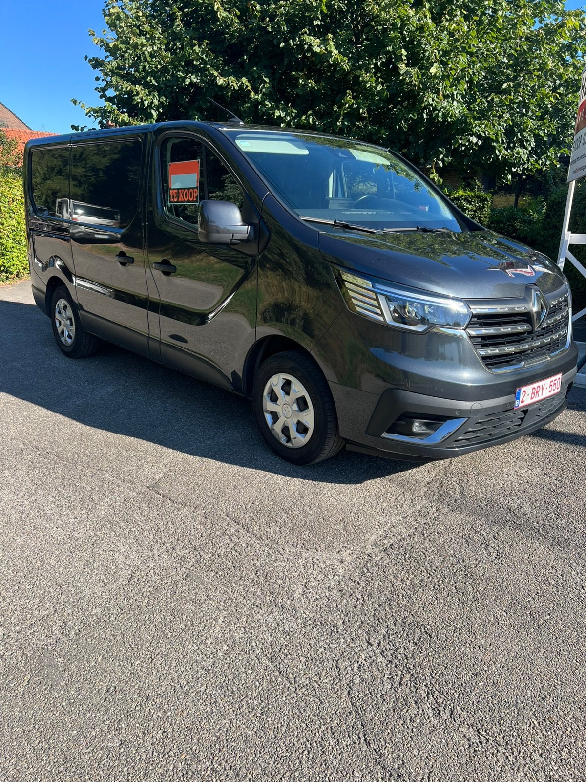 Renault trafic 2.0d automaat L1 147500km 16500€ incl btw, Auto's, Bestelwagens en Lichte vracht, Automaat, 4 cilinders, Renault