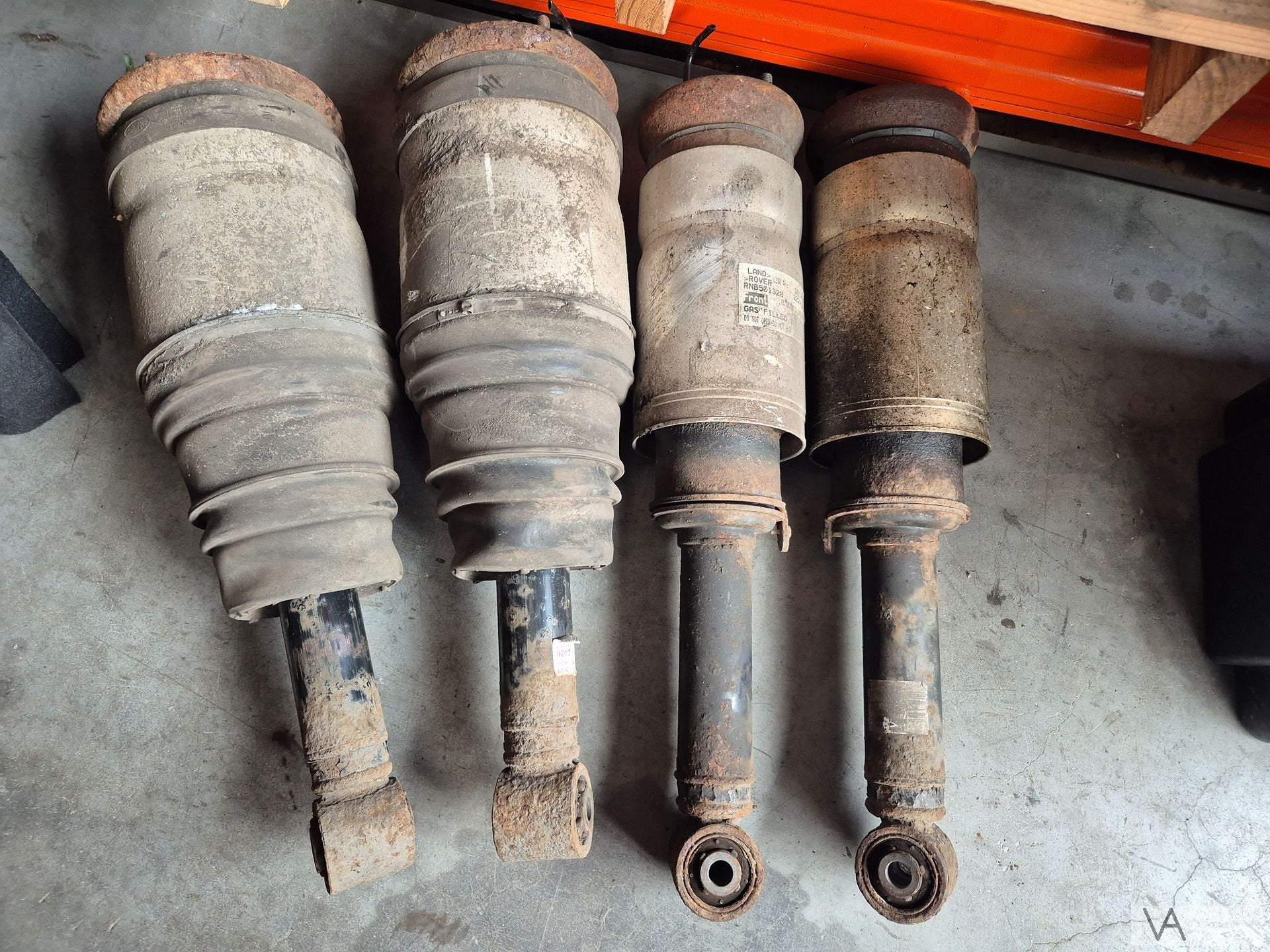 Schokdemper LUCHTVERING set 4st Range Rover L322 vogue €400, Land Rover, -, Utilisé, -