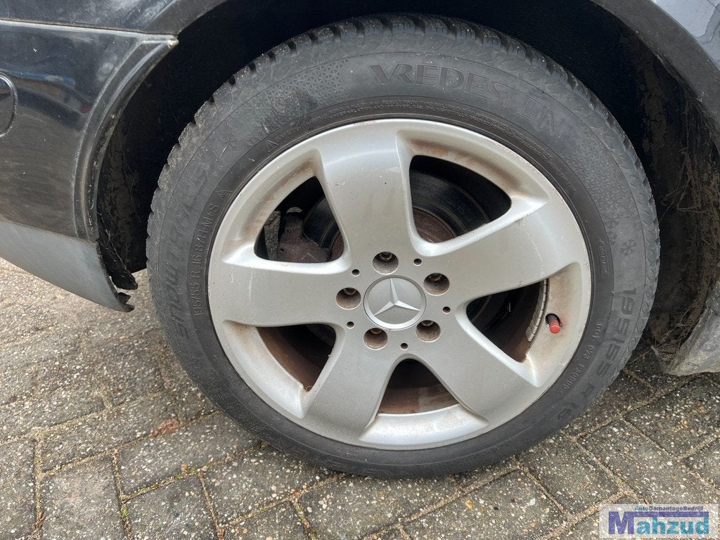 Jantes MERCEDES 5x112 66.6 16 pouces, ensemble de pneus hive, Mercedes-Benz AG, Pneu(s), Utilisé, Mercedesstrasse 120
70372  Stuttgart, DE