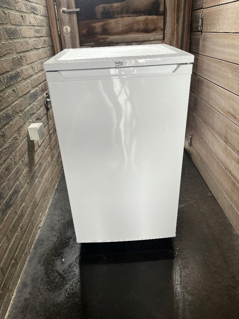 Koelkast, Elektronische apparatuur, Ophalen, Zonder vriesvak, Nieuw, 45 tot 60 cm