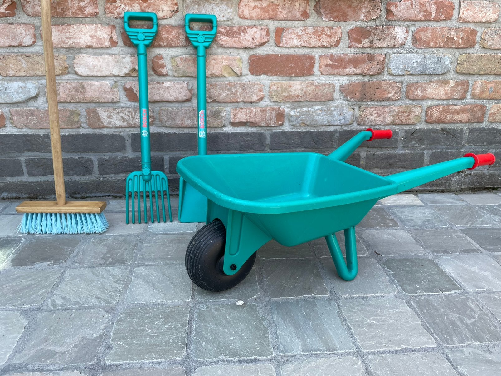 Speelgoed kruiwagen Bosch met toebehoren, Enlèvement, Utilisé