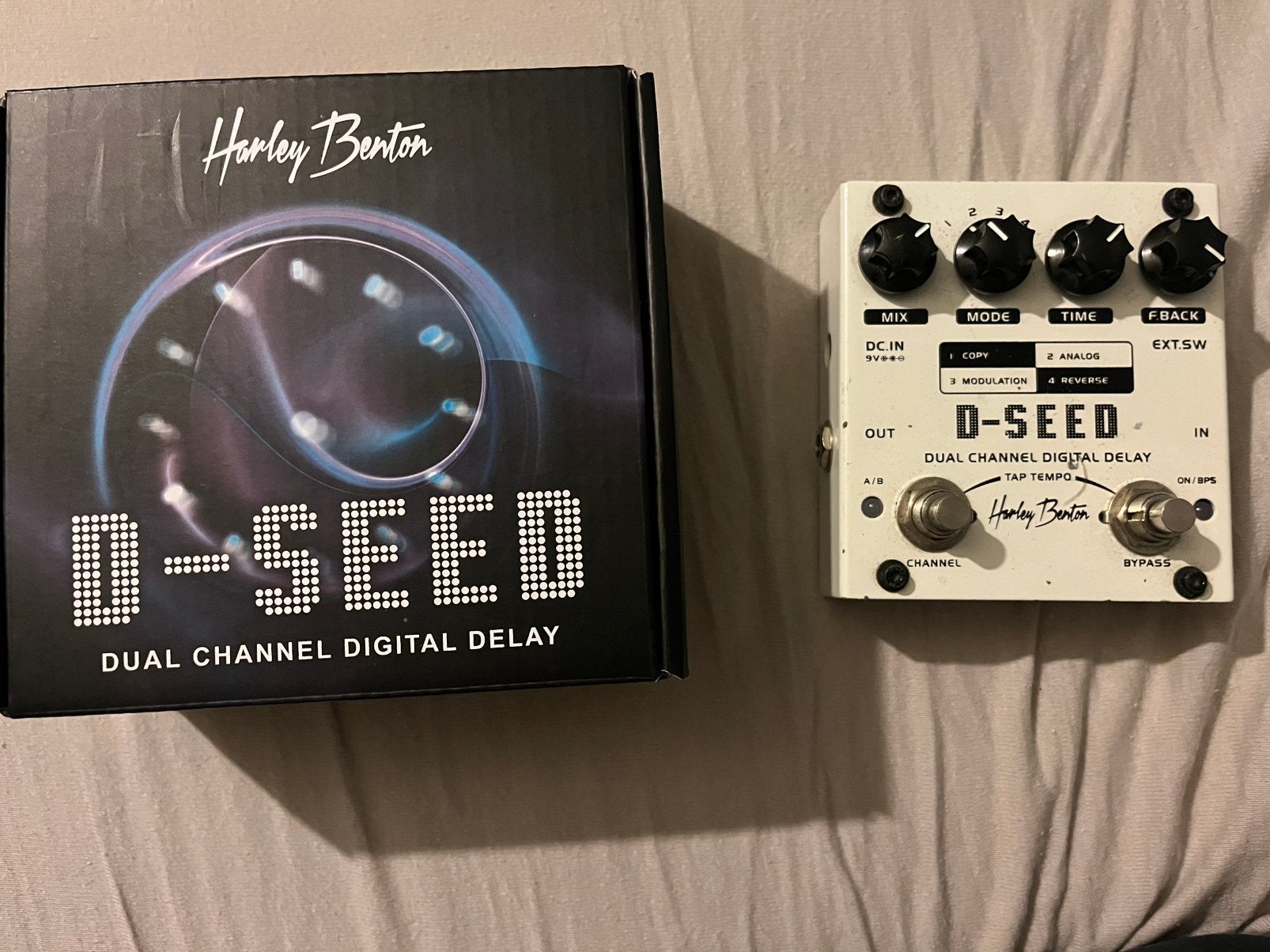Harley Benton D-Seed, Muziek en Instrumenten, Ophalen of Verzenden, Gebruikt, Delay of Echo