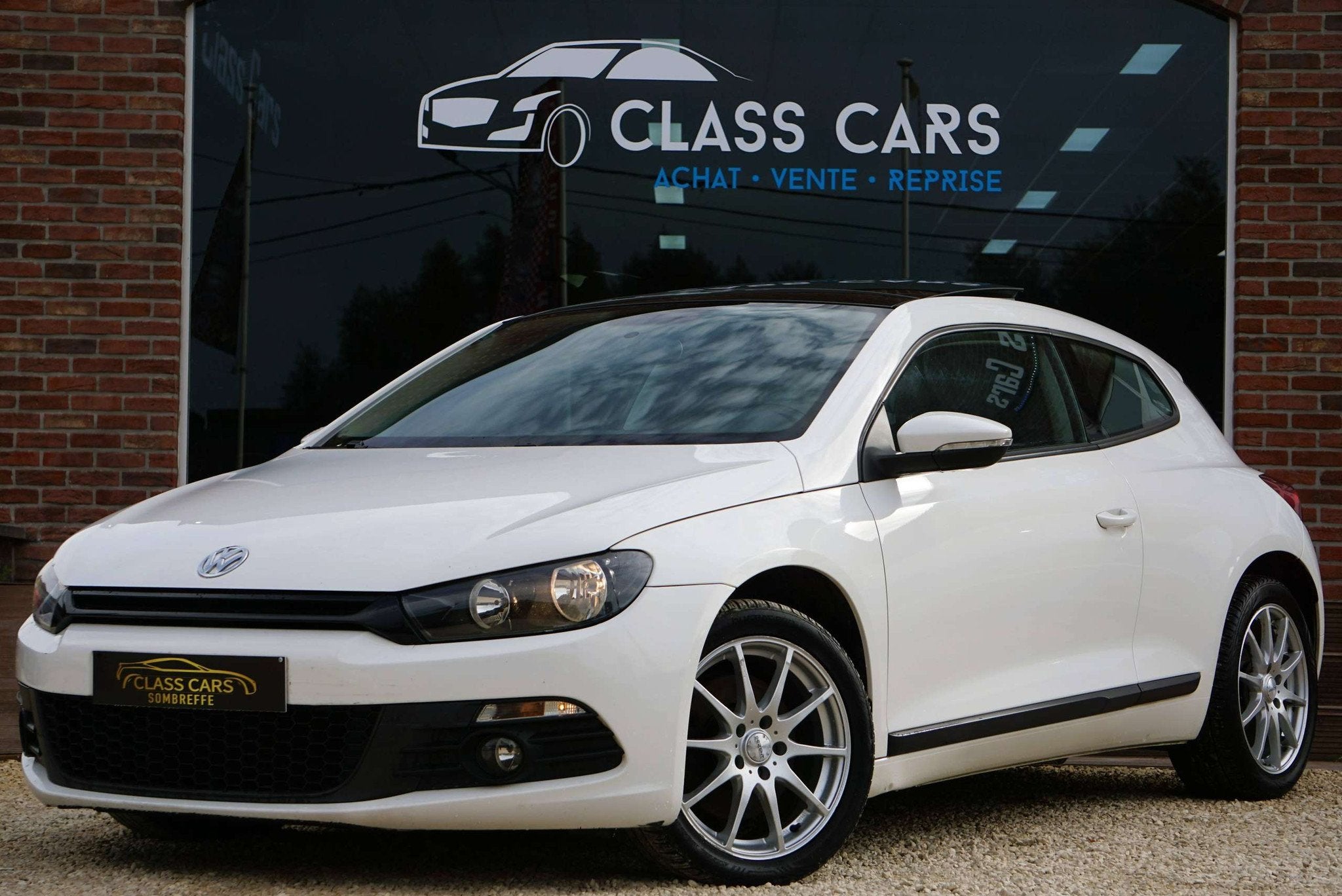 Volkswagen Scirocco 1.4 TSI DSG TOIT PANO BOITE-AUTO RADAR C, Autos, Achat, Entreprise, Noir, 118 kW